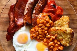 Brekky is served – 8.30am on Saturday